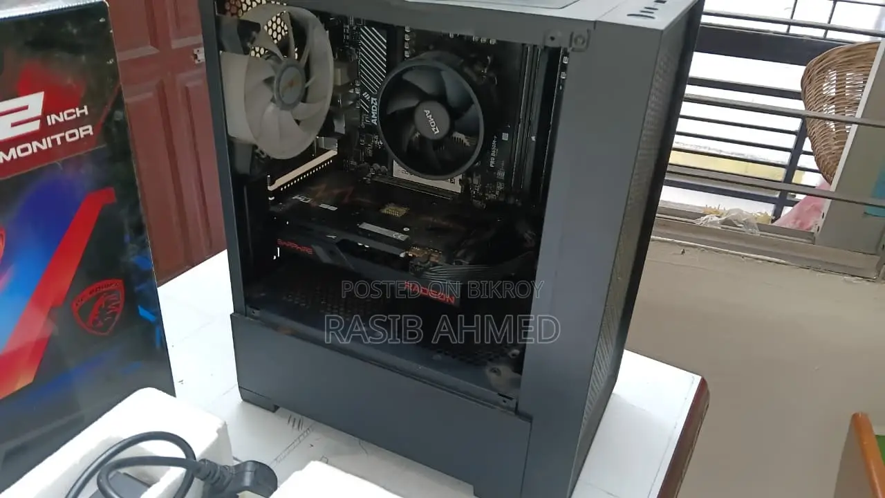 Desktop Computer Gigabyte 16GB AMD Ryzen 5 SSD 256GB