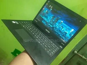 Laptop 8GB Intel Core 3 HDD 320GB
