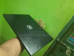 Laptop 8GB Intel Core 3 HDD 320GB