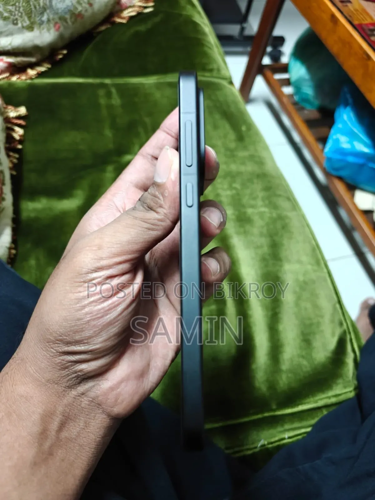 ওয়ানপ্লাস ১৫ ২৫৬ জিবি ব্ল্যাক