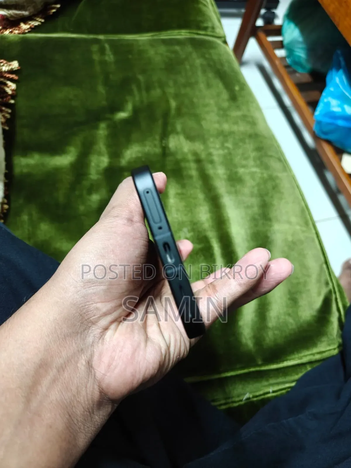 ওয়ানপ্লাস ১৫ ২৫৬ জিবি ব্ল্যাক