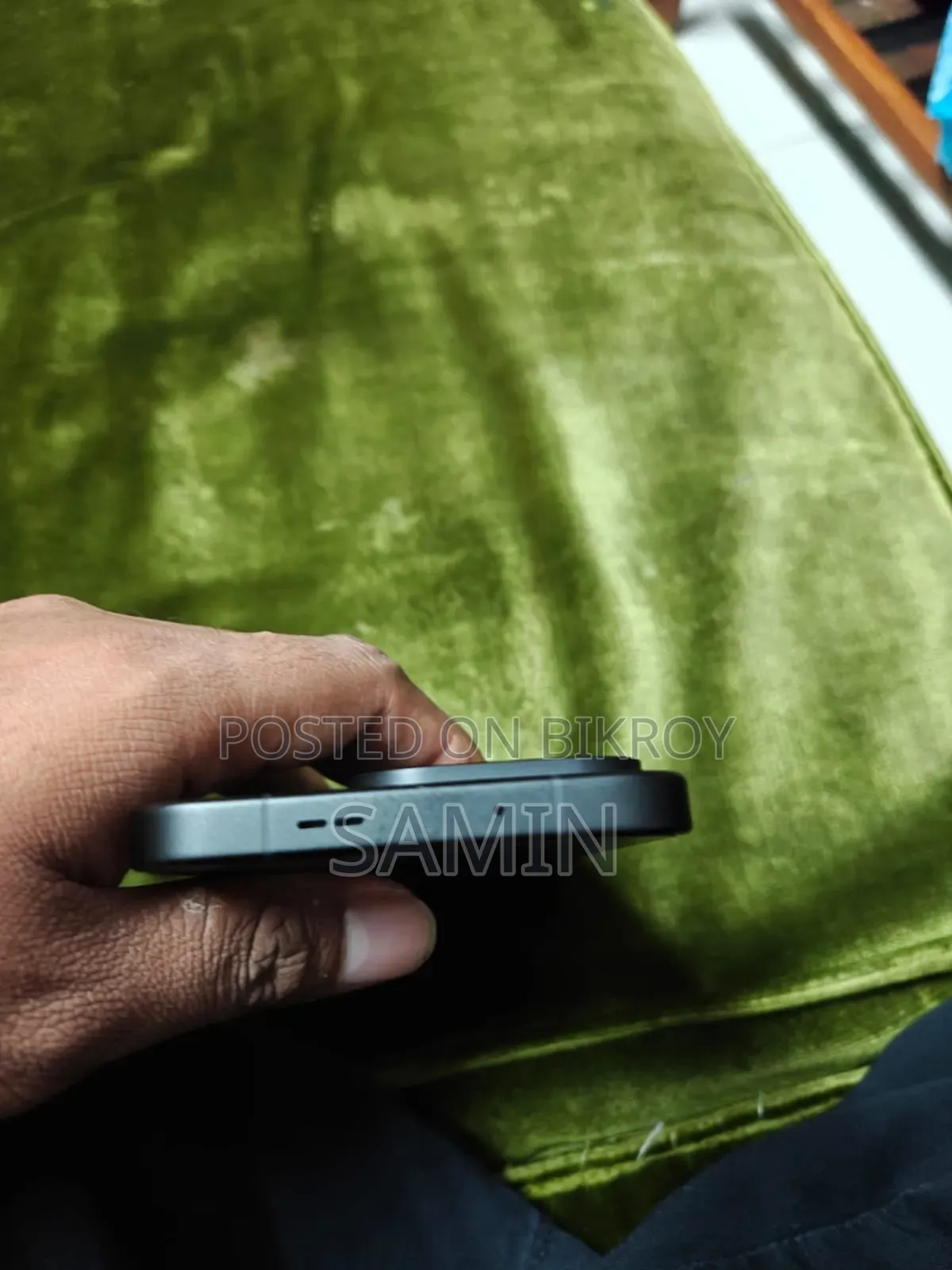 ওয়ানপ্লাস ১৫ ২৫৬ জিবি ব্ল্যাক