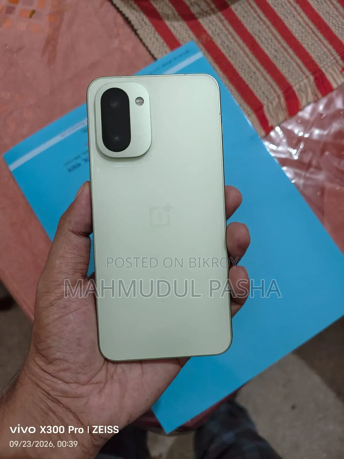 New OnePlus 15R 256 GB Green
