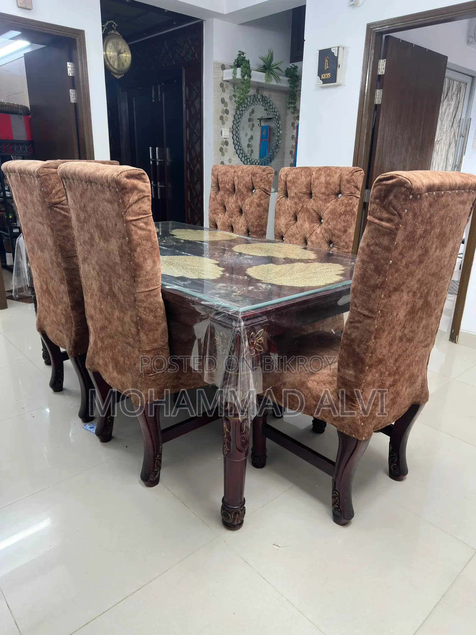 Dining Table (6 Seater)