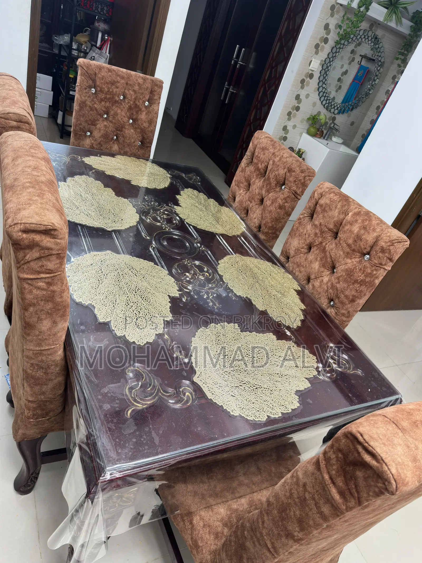 Dining Table (6 Seater)
