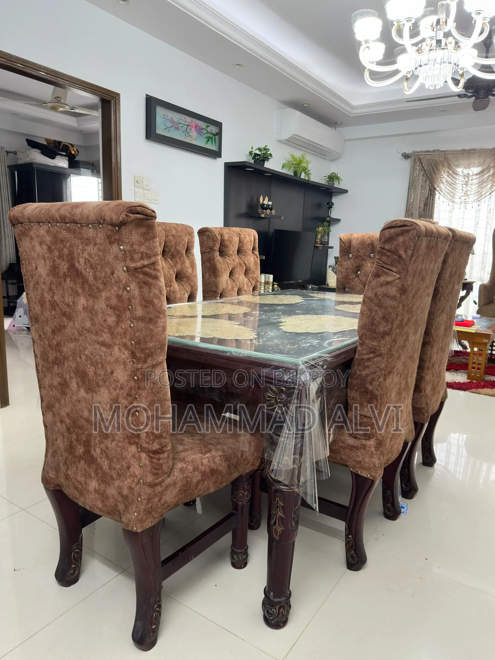 Dining Table (6 Seater)