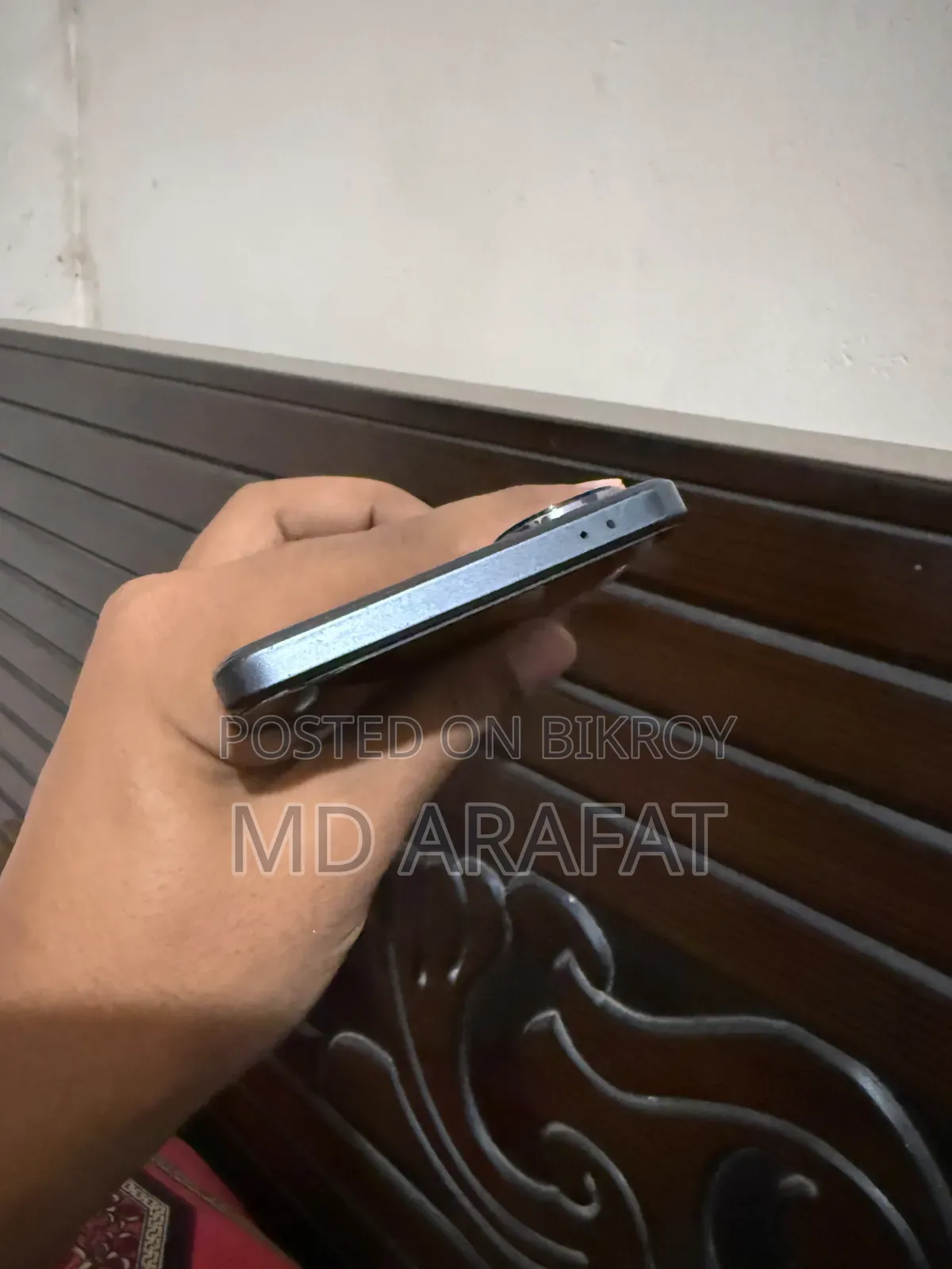আইকিউও ২৫৬ জিবি কালো