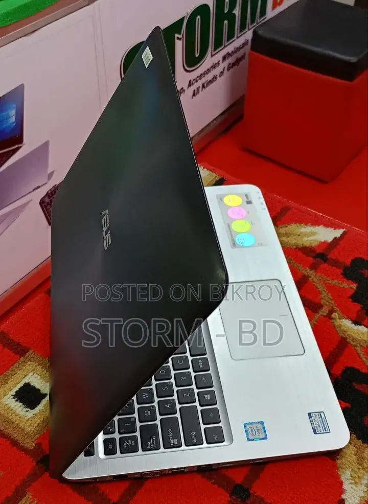 Laptop Asus X55U 8GB Intel Core i5 SSD 256GB