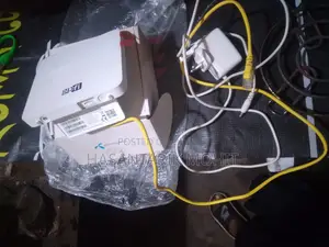 একটি ওয়ারল্যাস রাউটার বিক্রি হবে