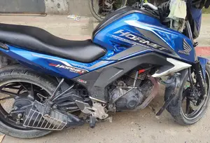 Honda Hornet 2018 Blue
