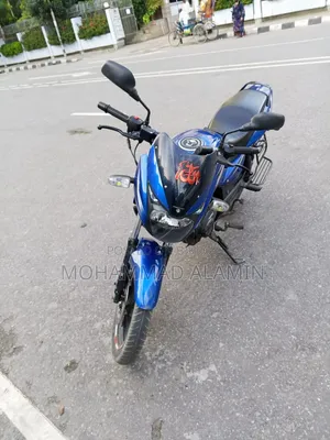 বাজাজ পালসার ১৫০ ২০১৮ ব্লু
