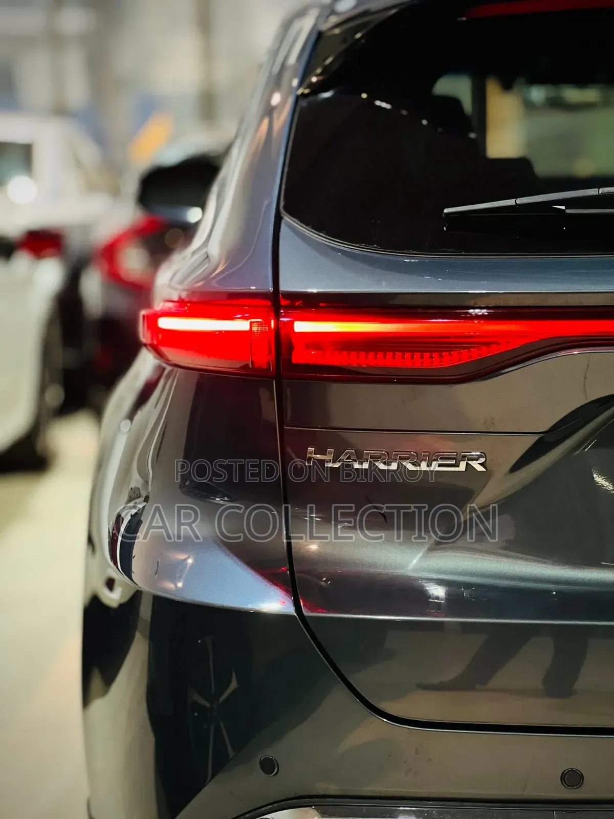 Toyota Harrier 2.5 Hybrid 2021 Ivory