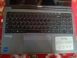 Laptop 8GB RAM Intel Core i5 512GB SSD