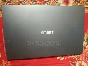Laptop 8GB RAM Intel Core i5 512GB SSD