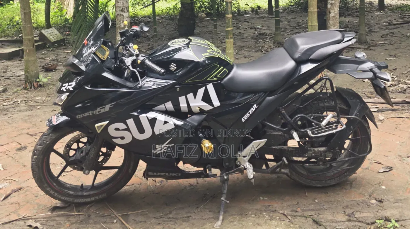 সুজুকি জিক্সার এসএফ ২০২৪ ব্ল্যাক