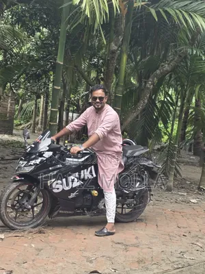 সুজুকি জিক্সার এসএফ ২০২৪ ব্ল্যাক
