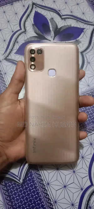 ইনফিনিক্স হট ১০ প্লে ৬৪ জিবি গোল্ড