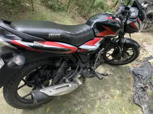 Bajaj Discover 125 2022 Black