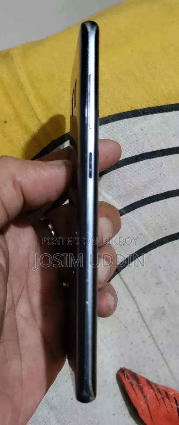 স্যামসাং গ্যালাক্সি এস৮ ৬৪ জিবি ব্রোঞ্জ