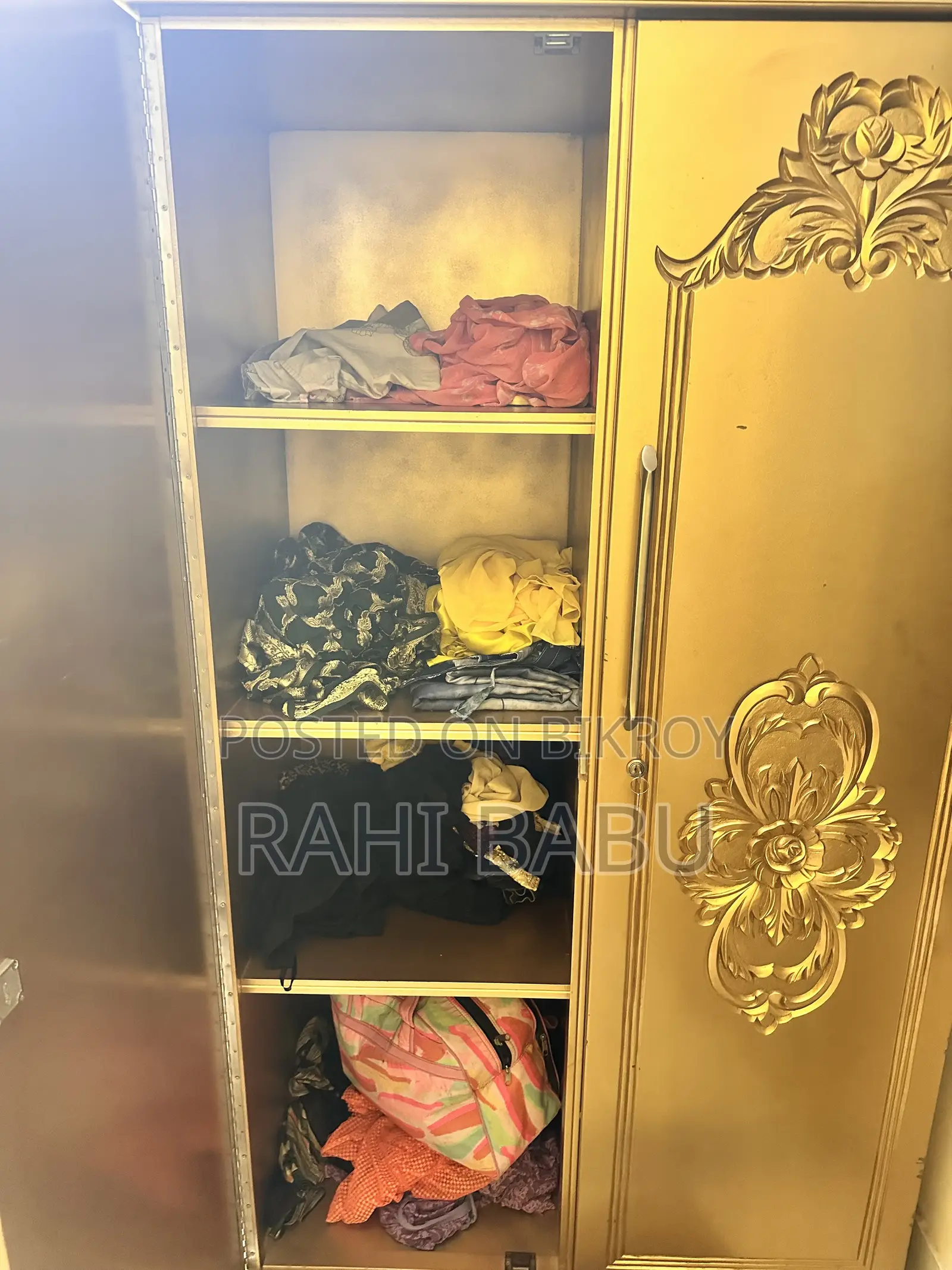 Bed room furniture sell