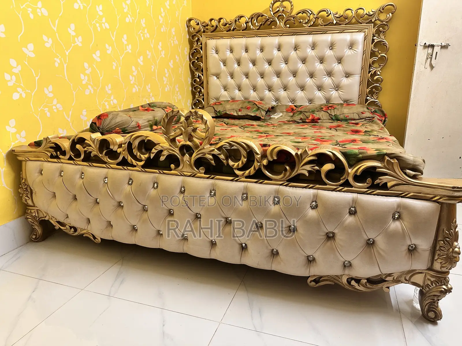 Bed room furniture sell