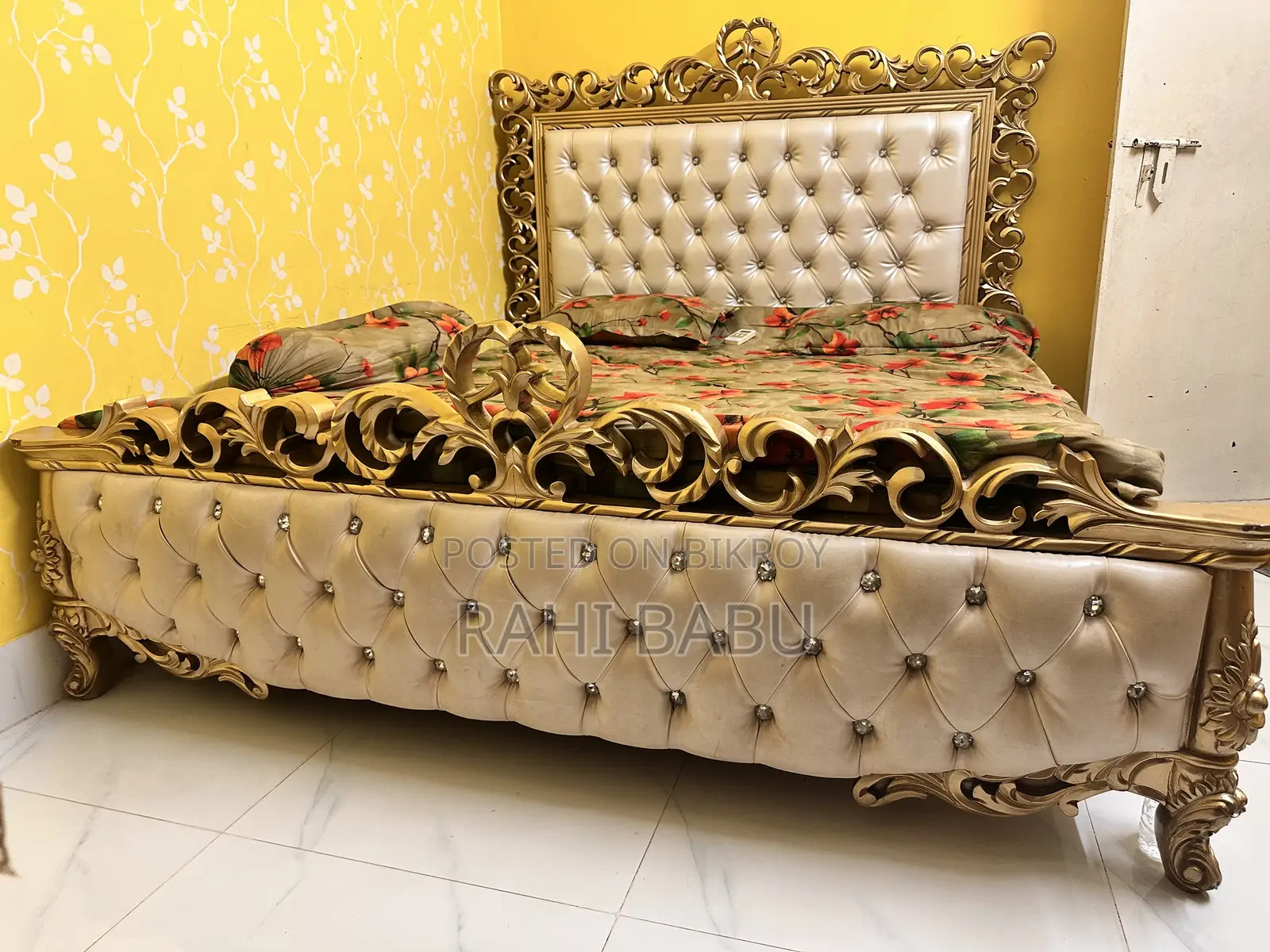 Bed room furniture sell