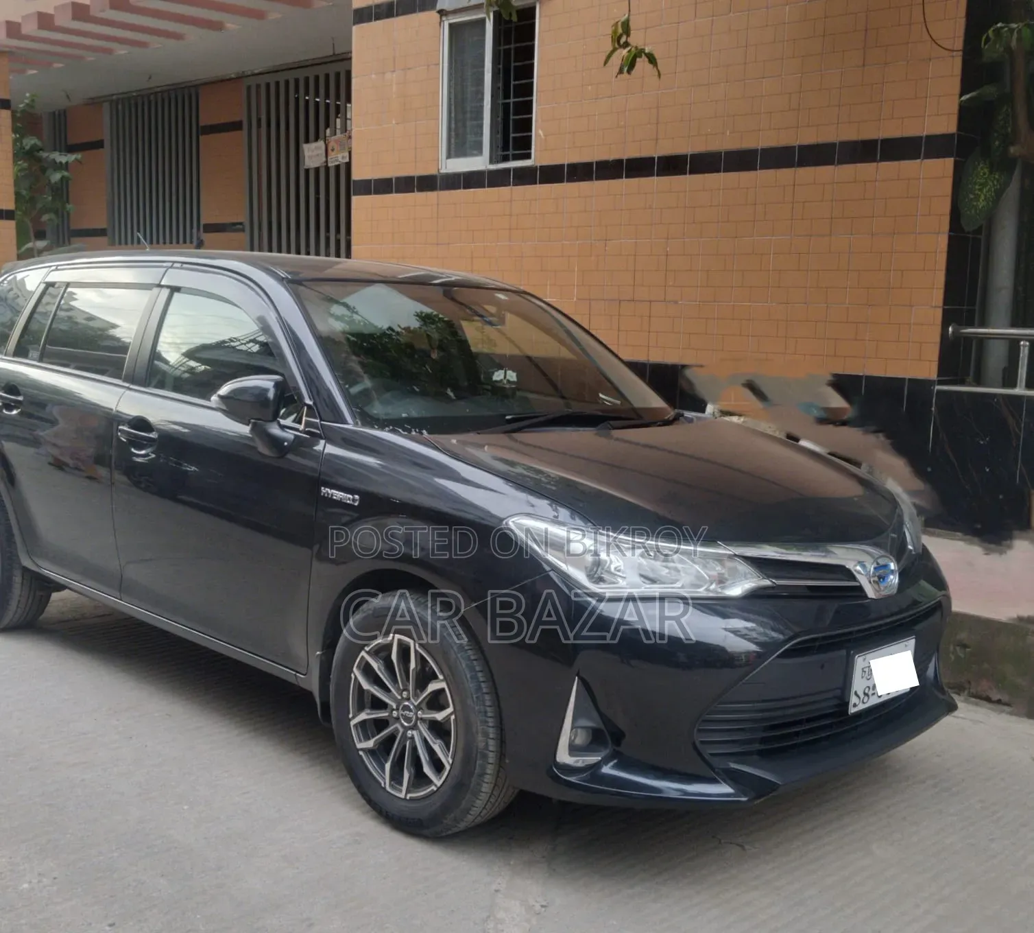 Toyota Corolla Fielder 1.5 Hybrid FWD 2020 Black