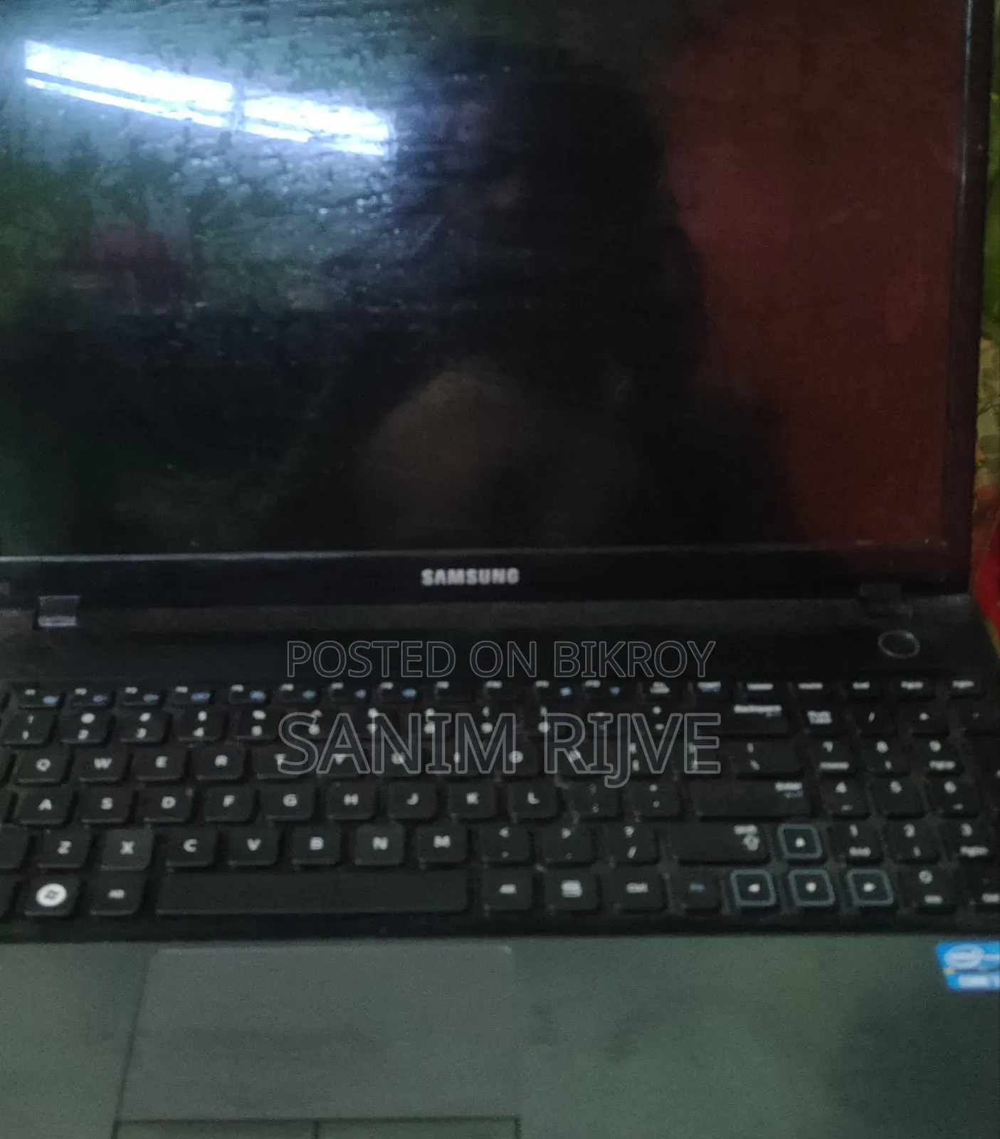 Laptop Samsung NP300E5C 6GB Intel Core i3 HDD+SSD 750GB