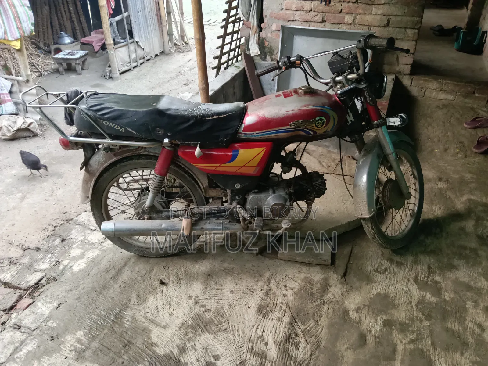 Honda 2000 Red