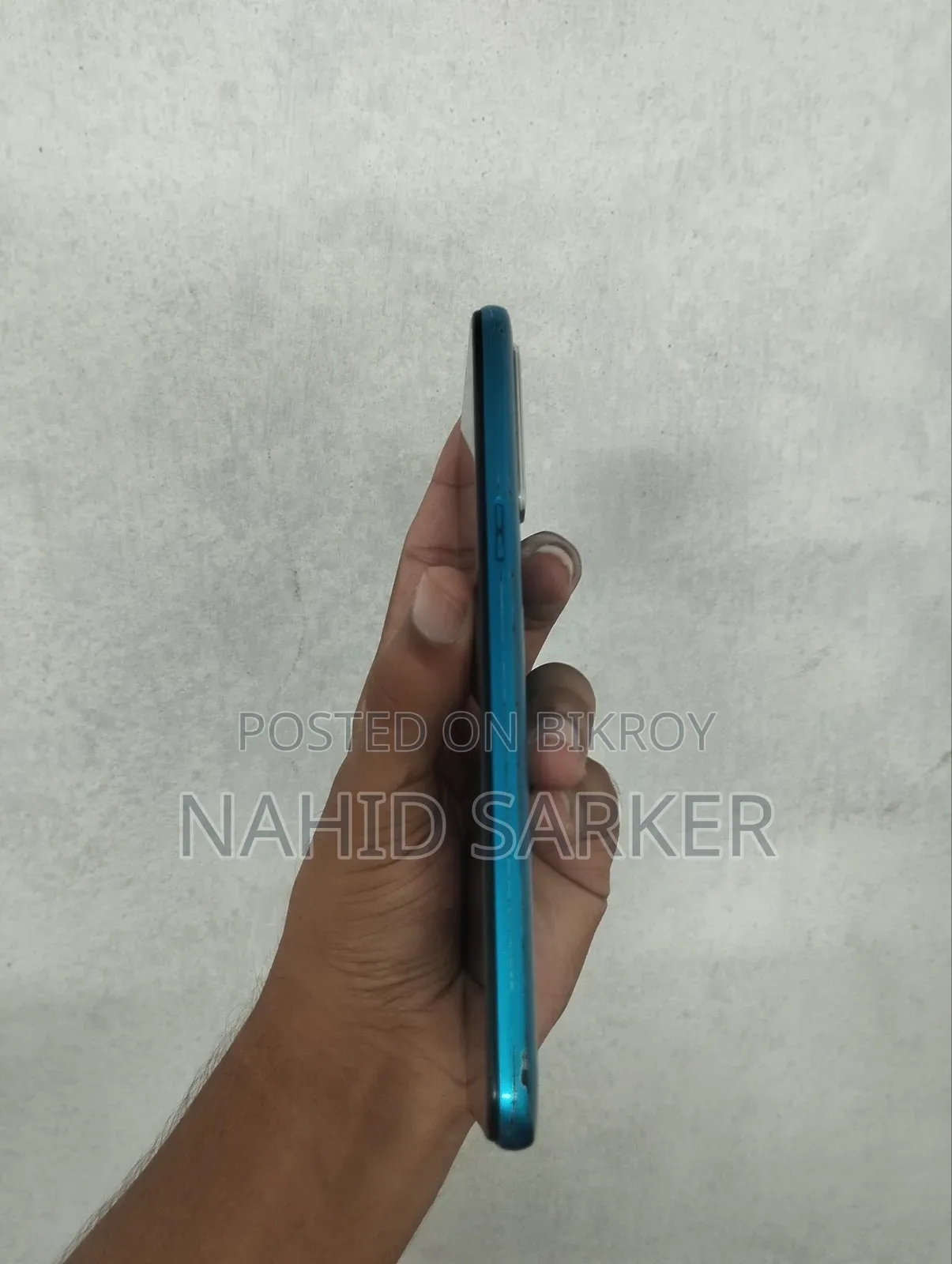 রিয়েলমি ৫আই ৬৪ জিবি নীল