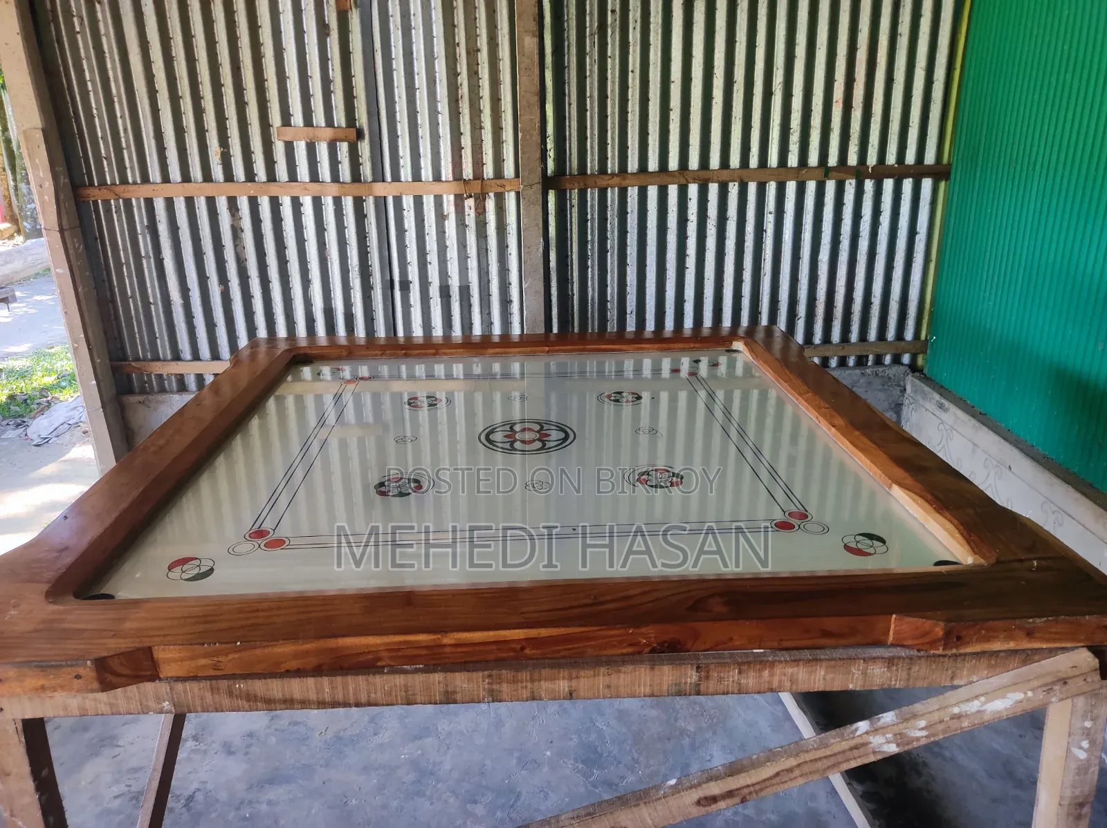 Glass Carrom Board