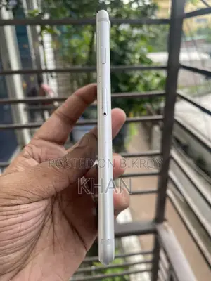 Apple iPhone 7 128 GB Silver