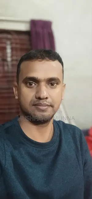 আমার রেজাল্টের সাথে মিলে এমন একটি চাকরি দরকার