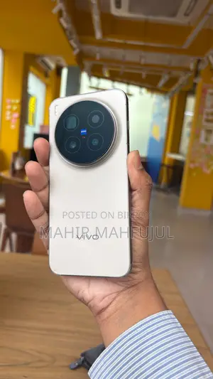 ভিভো এক্স৩০০ প্রো ৫১২ জিবি গোল্ড