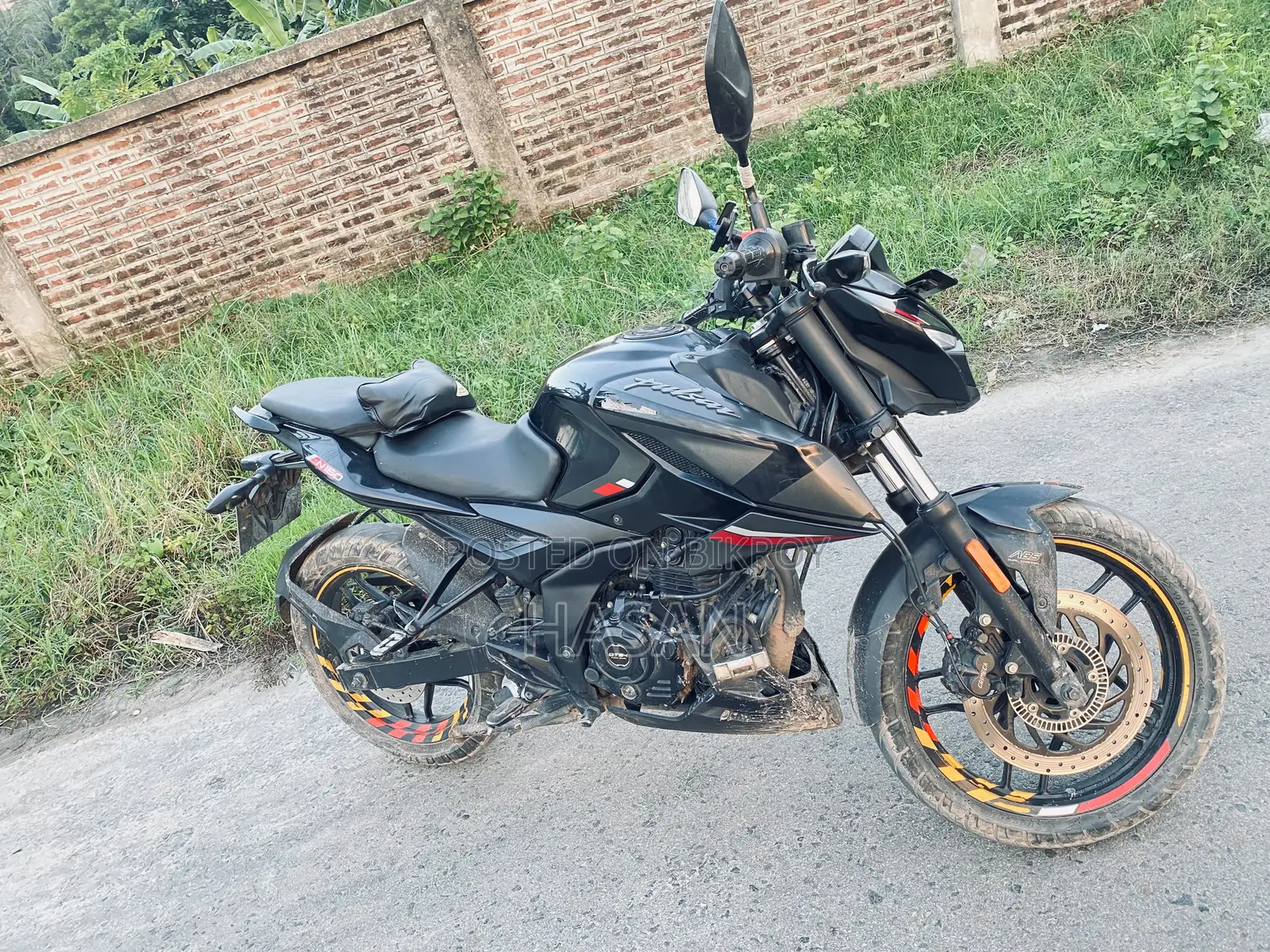 Bajaj Pulsar N160 2023 Black