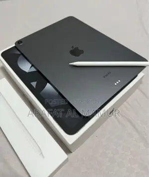 Apple iPad Air (2022) 64 GB Gray