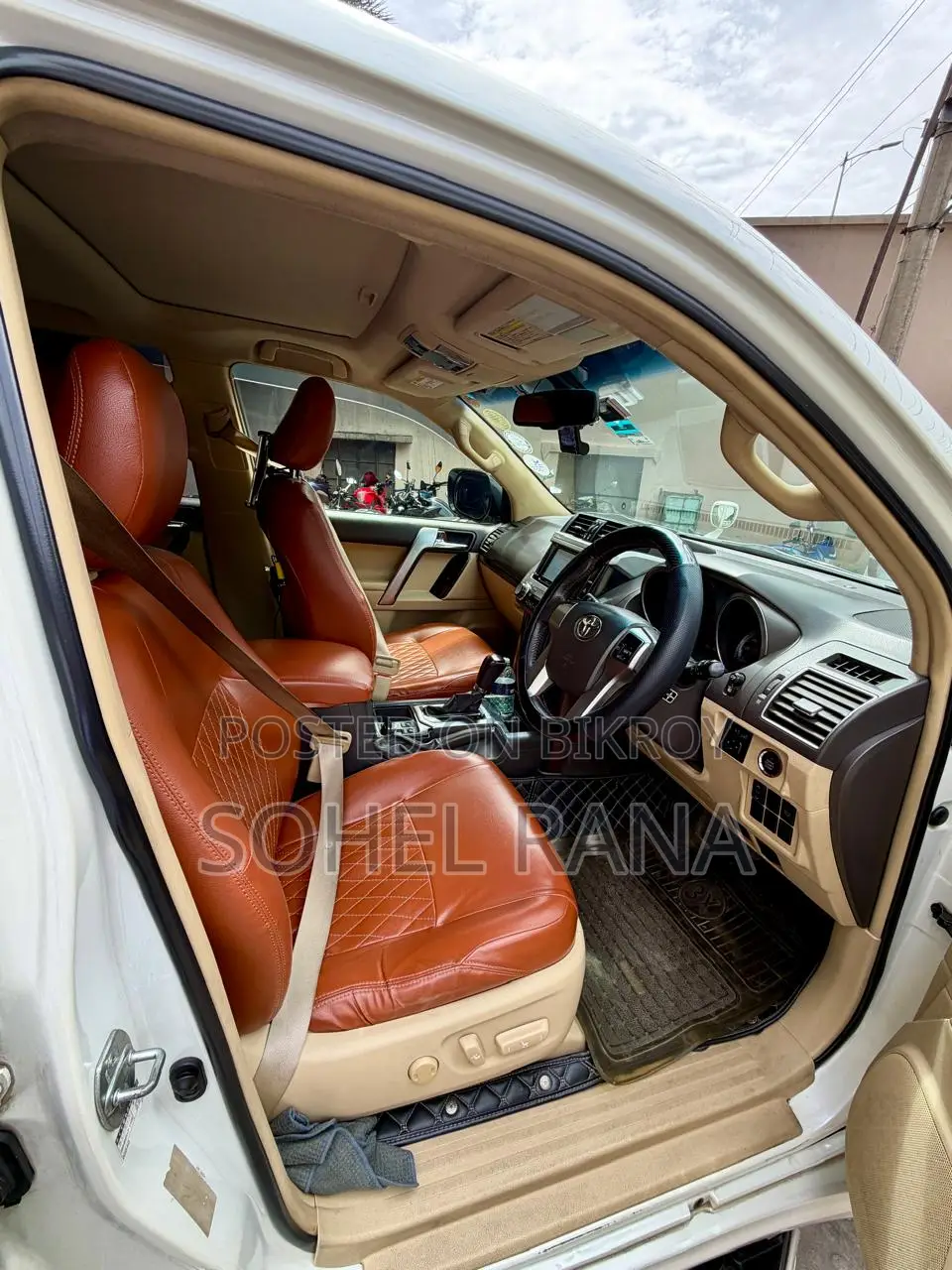 টয়োটা ল্যান্ড ক্রুজার প্রাডো ২০১৪ পার্ল