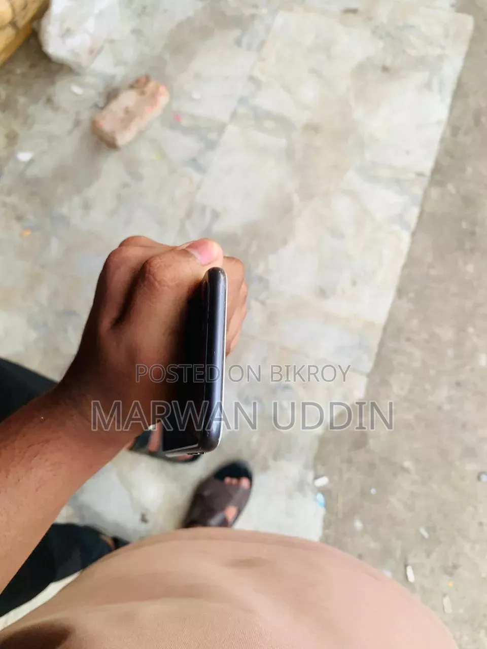 অ্যাপল আইফোন ৮ ৬৪ জিবি ব্ল্যাক