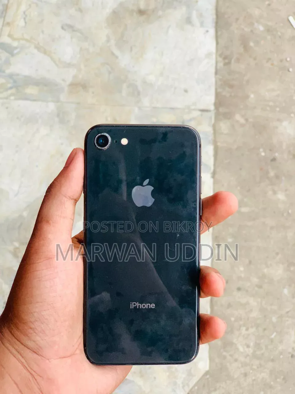 অ্যাপল আইফোন ৮ ৬৪ জিবি ব্ল্যাক