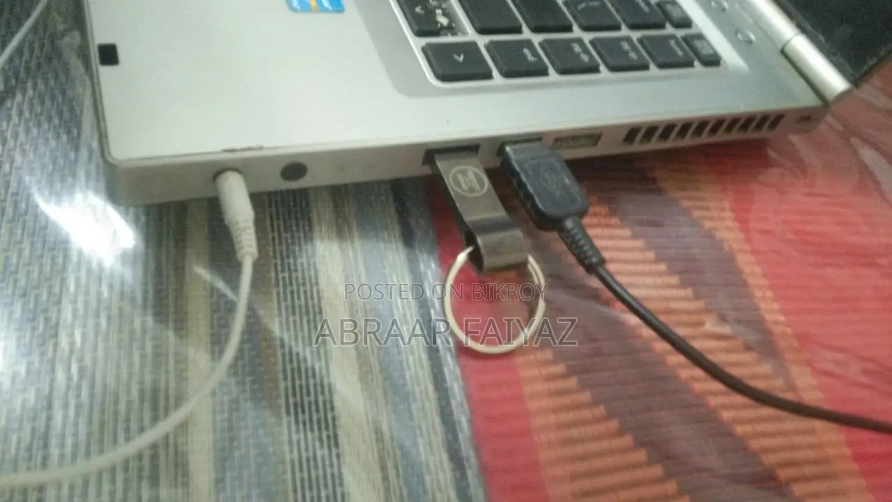 Laptop HP EliteBook 8470P 4GB Intel Core i5 HDD 500GB