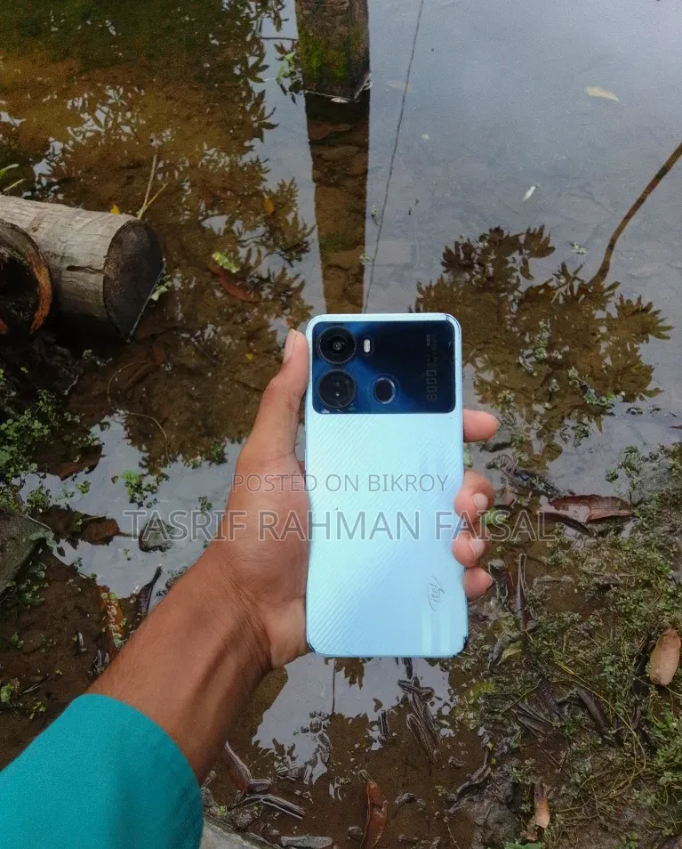 আইটেল পি৪০ ৩২ জিবি নীল