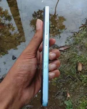 আইটেল পি৪০ ৩২ জিবি নীল