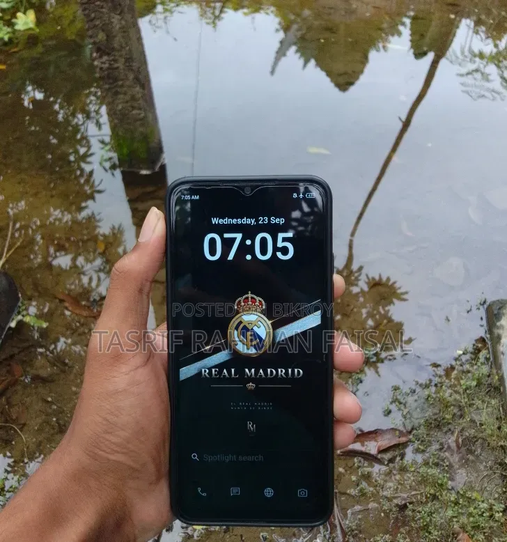 আইটেল পি৪০ ৩২ জিবি নীল