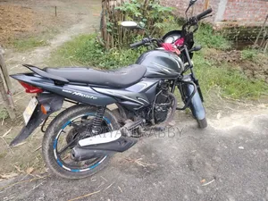 Suzuki Hayate ২০২০ ব্ল্যাক