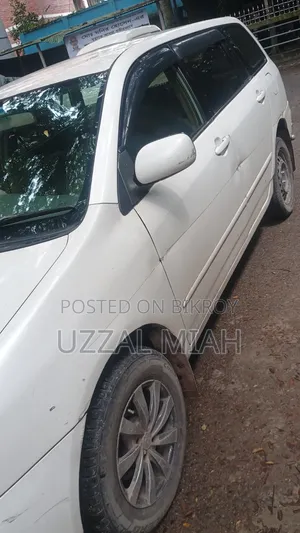 Toyota Corolla 2001 White
