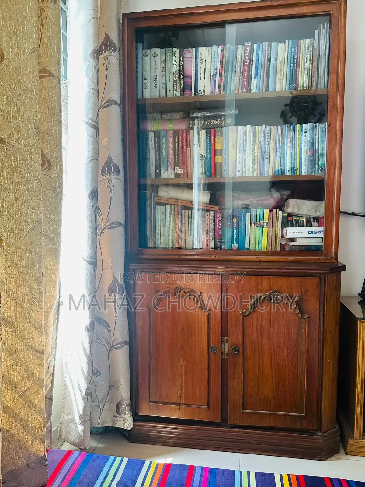 Pure Teak Wood Bookshelf / Showcase – Urgent Sale!