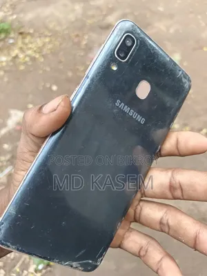 স্যামসাং গ্যালাক্সি এ২০ ৩২ জিবি সবুজ