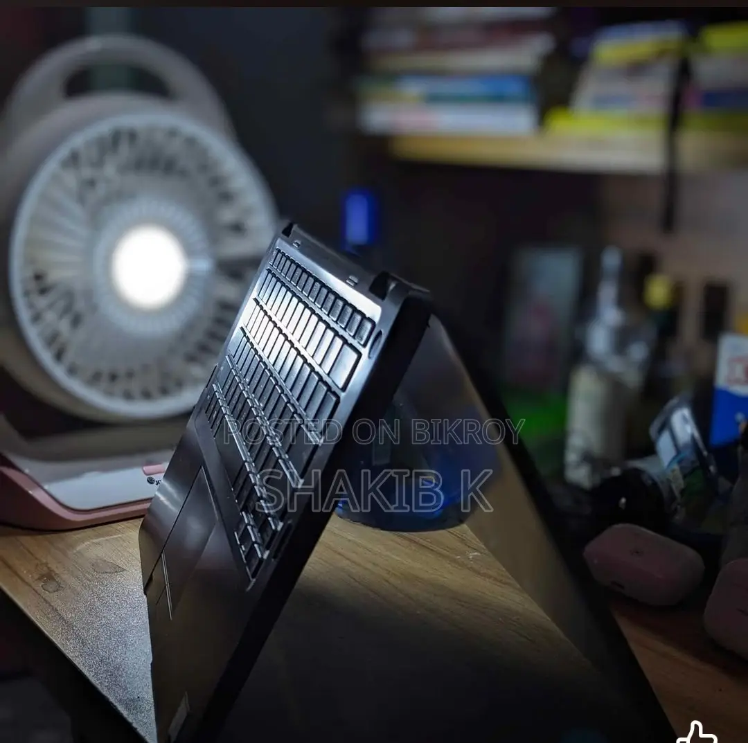 ল্যাপটপ ডেল ল্যাটিটিউড ৫৩০০ ২-ইন-১ ১৬জিবি ইন্টেল কোর আই৫ এসএসডি ২৫৬জিবি