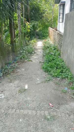 জমি বিক্রি করা হবে