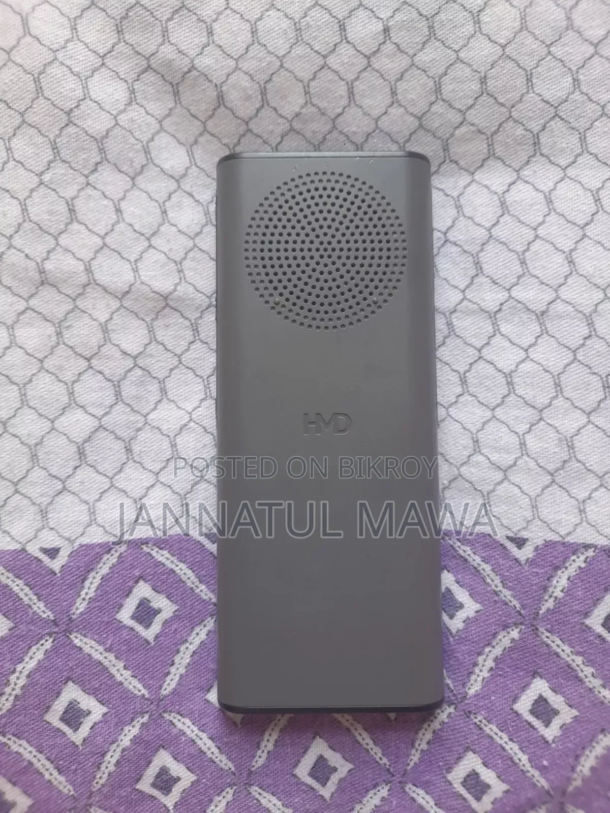New HMD 32 GB Silver